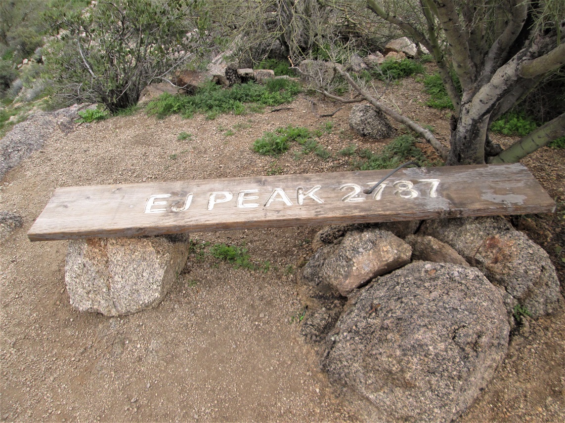 Lone Mountain EJ Peak, Arizona