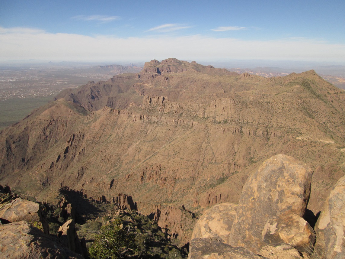 Superstition Mountain Benchmark, Arizona